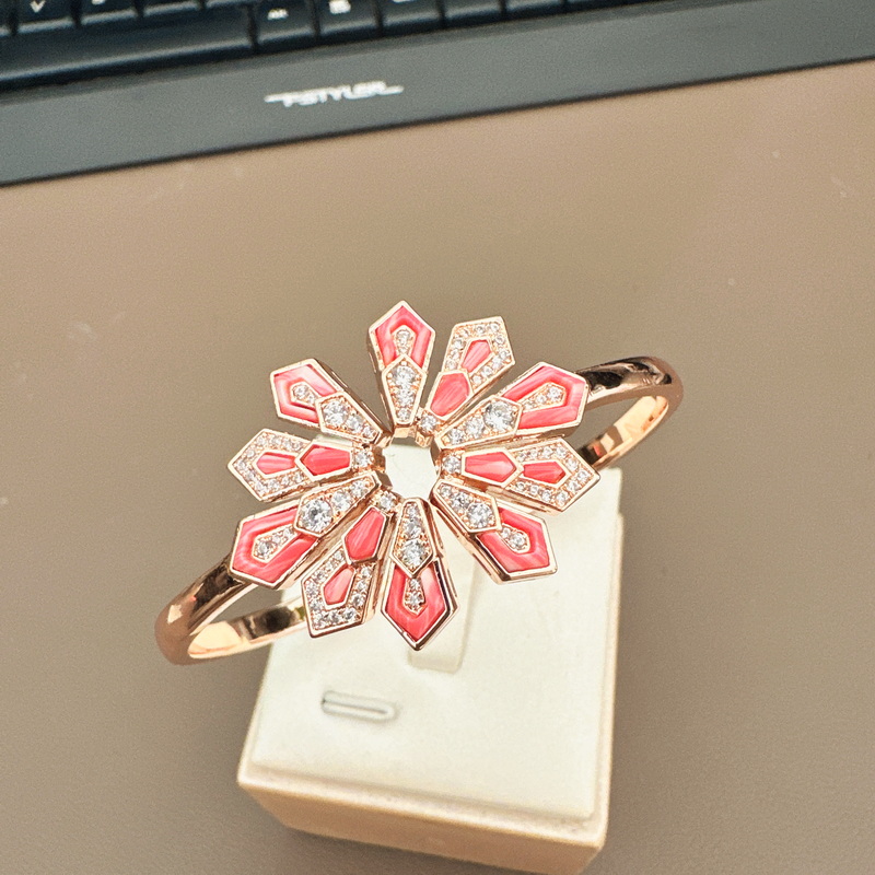 Designer Collection Style Ring - Vintage Collectible Jewelry recension och pris