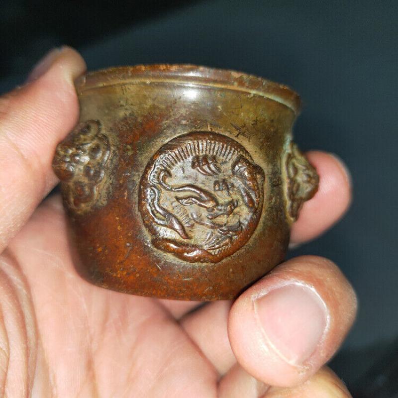 Antique Collection Old Objects - Vintage Collectible Ornaments recension och pris