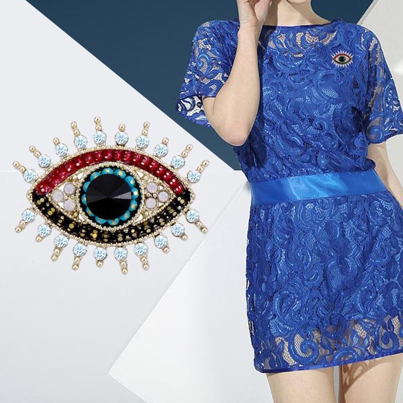 New Evil Eye Badges Cosplay An - Collectible Vintage Brooches recension och pris